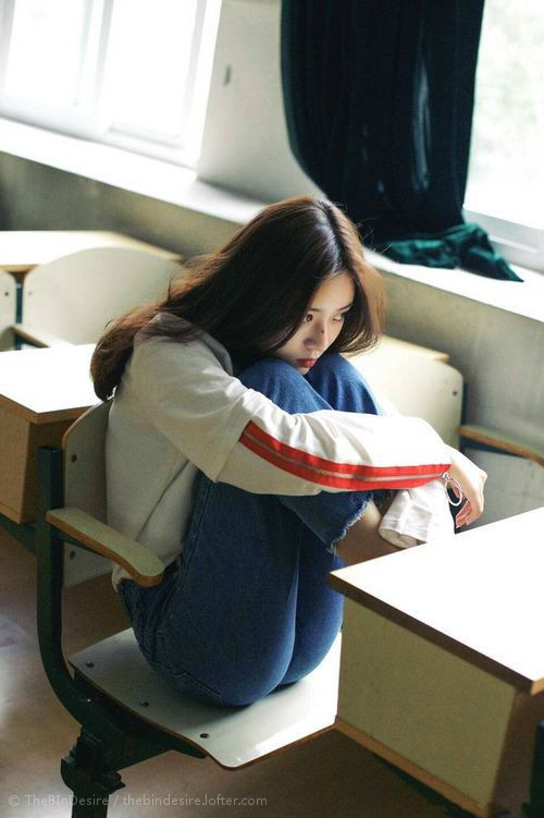 荷兰女足在预选赛中以0-2不敌德国，未能晋级巴黎奥运会，荷兰女足比赛结果